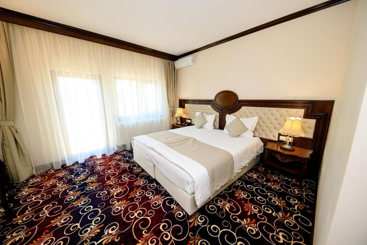 La Casa Cu Stuf Hotel Baldovinesti Luaran gambar