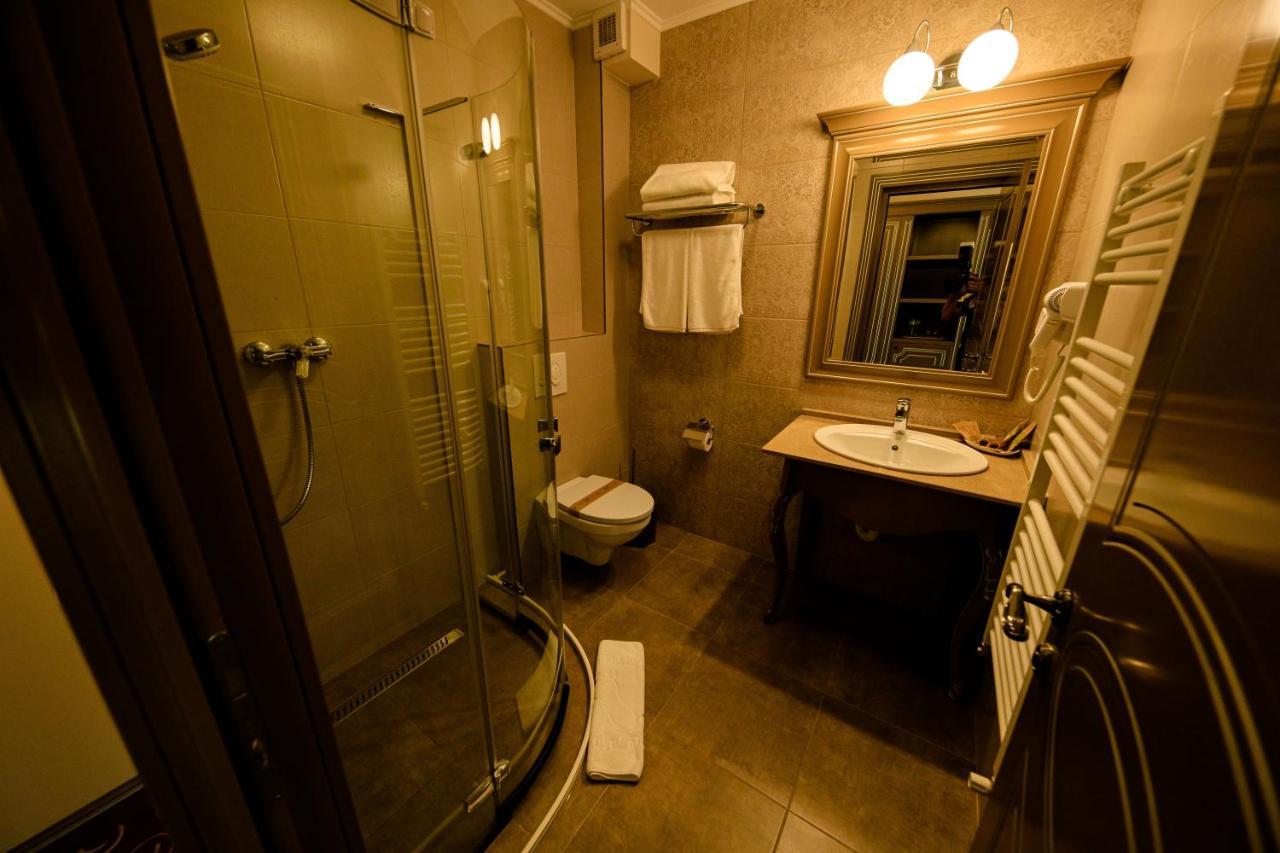 La Casa Cu Stuf Hotel Baldovinesti Luaran gambar