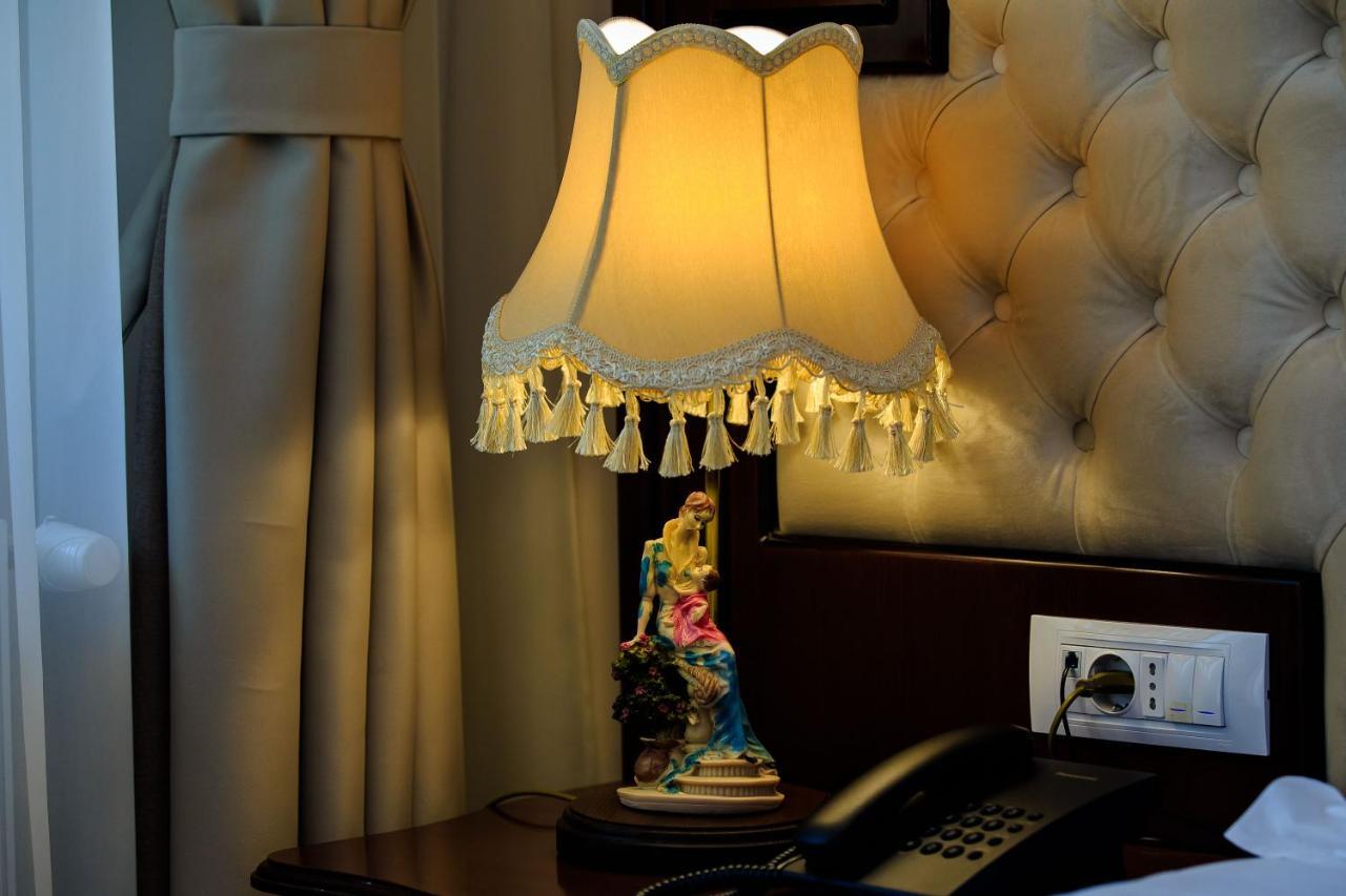 La Casa Cu Stuf Hotel Baldovinesti Luaran gambar