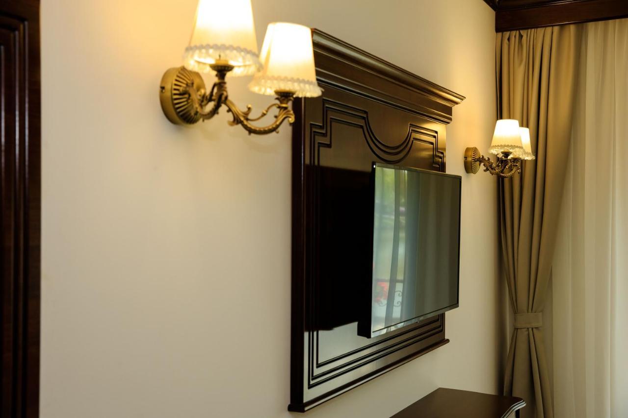 La Casa Cu Stuf Hotel Baldovinesti Luaran gambar
