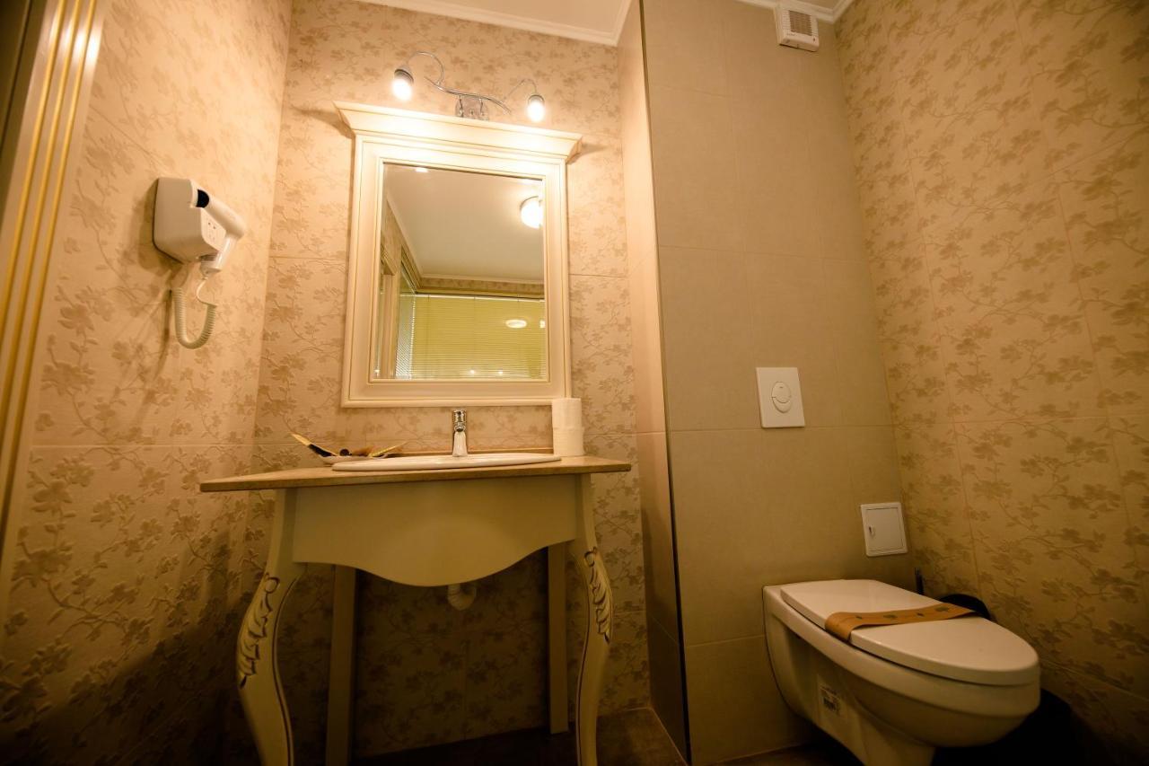 La Casa Cu Stuf Hotel Baldovinesti Luaran gambar
