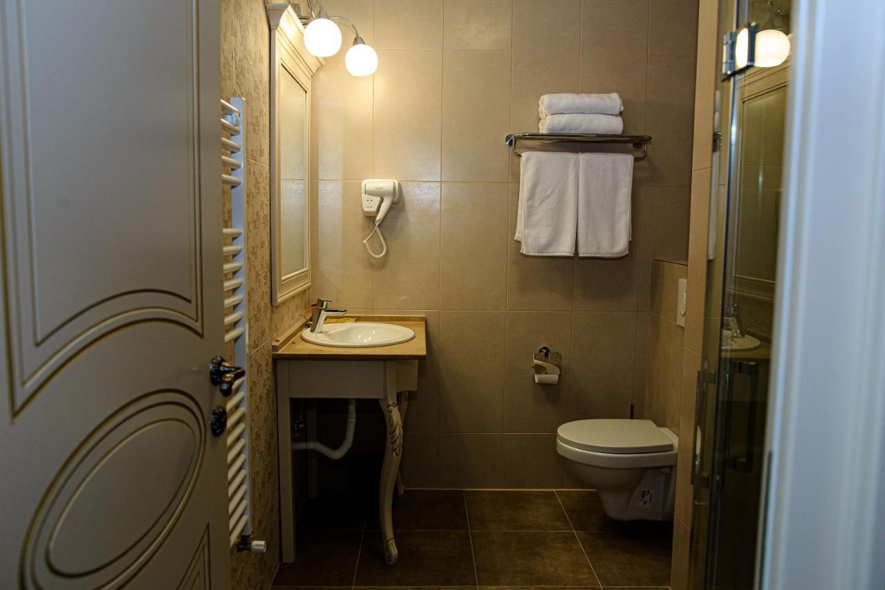 La Casa Cu Stuf Hotel Baldovinesti Luaran gambar