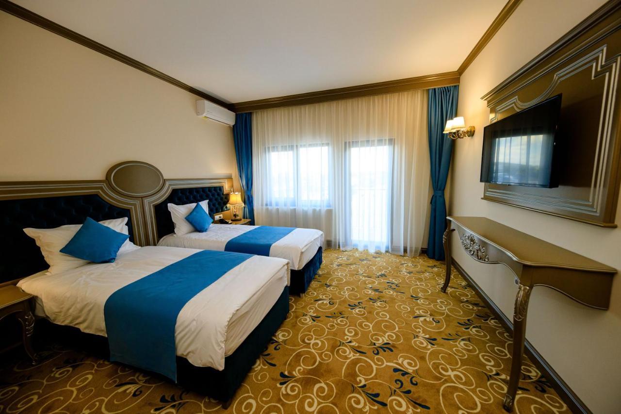 La Casa Cu Stuf Hotel Baldovinesti Luaran gambar